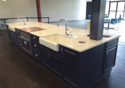 Geonetric Company Cafeteria Island with Sinks