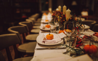 How Restaurants Can Celebrate Friendsgiving and Boost Seasonal Traffic