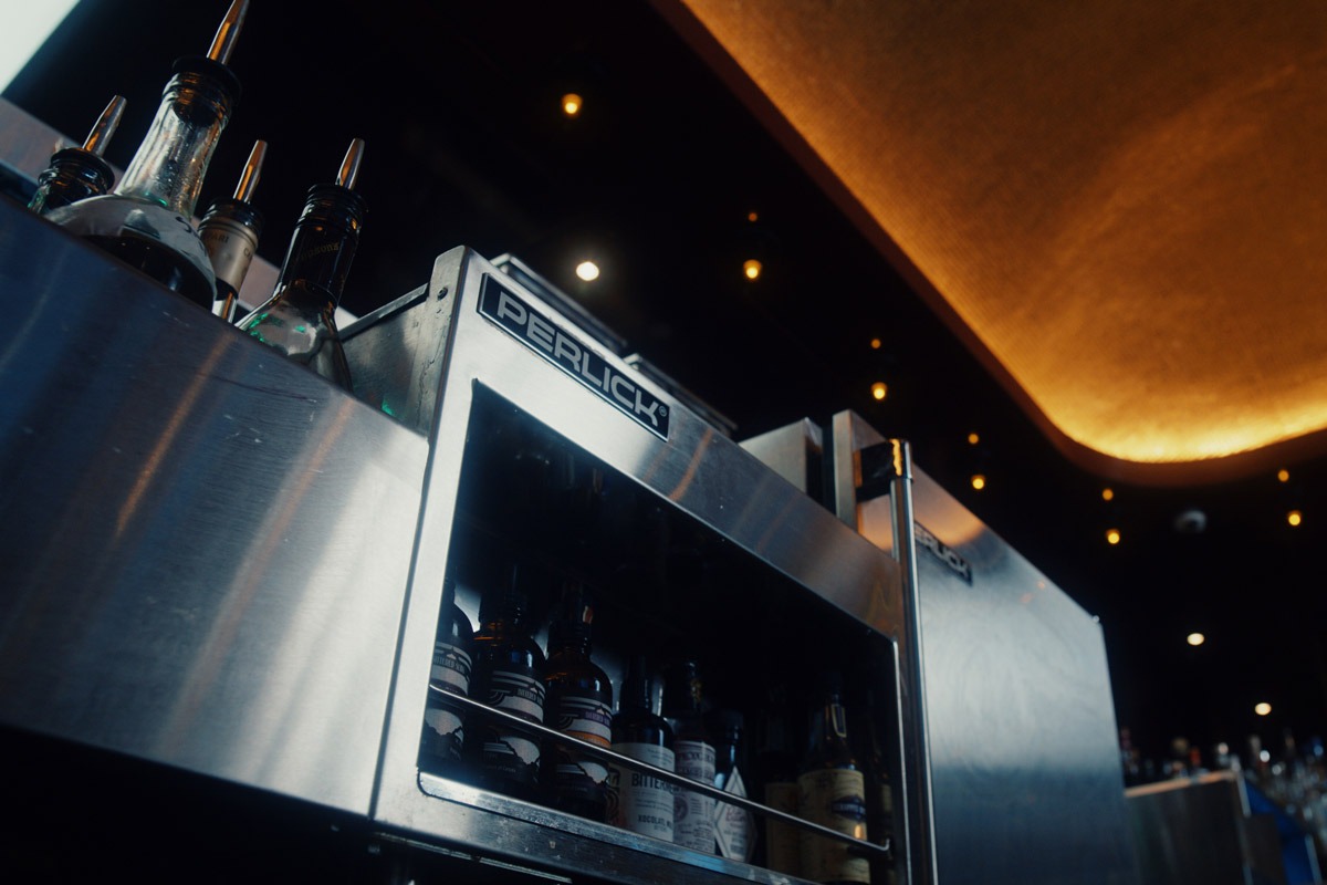 Perlick bar