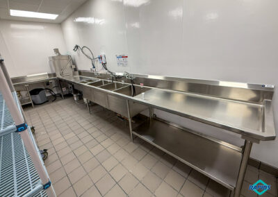 MidAmerican RecPlex prep sink and worktable
