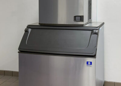 MidAmerican RecPlex ice machine